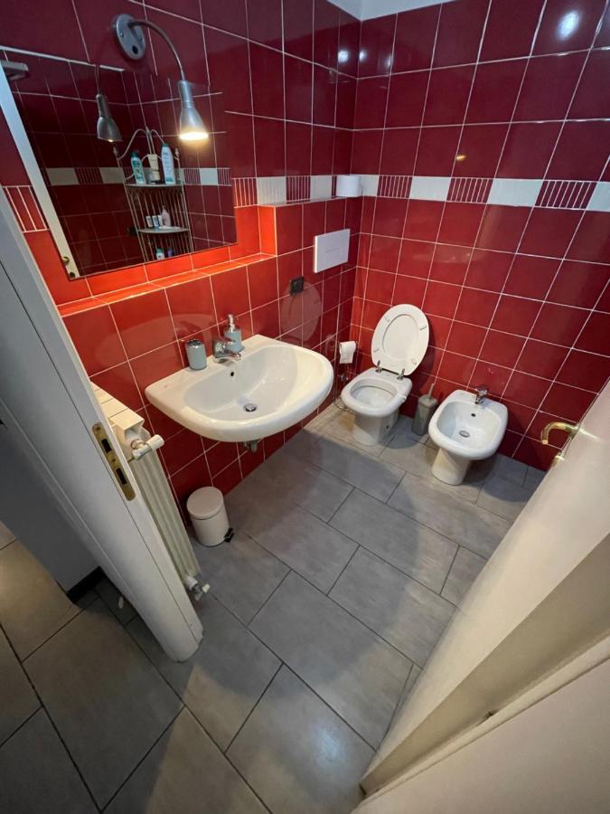 Appartamento Bergamo Centro Piazza Pontida - The Italian Escape Ngoại thất bức ảnh
